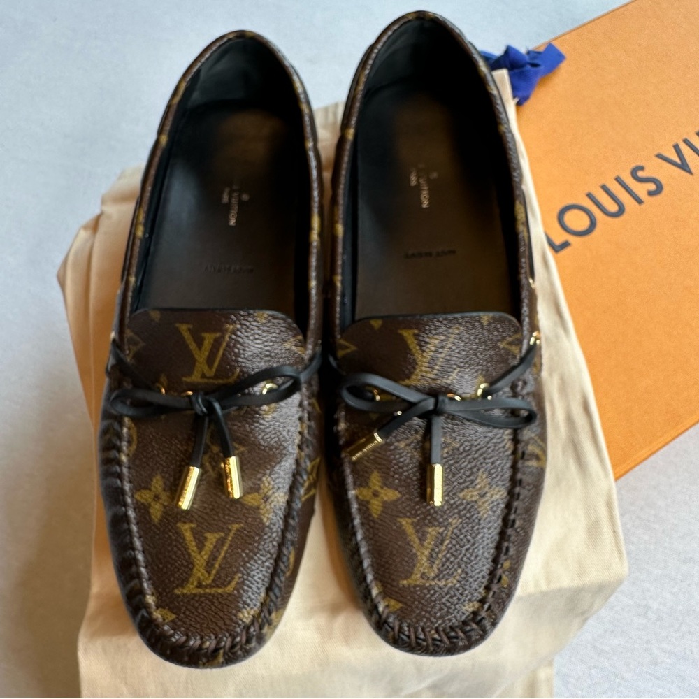 Louis Vuitton Monogram Flat Loafers Size 39 Made in Italy - Picture 3 of 11